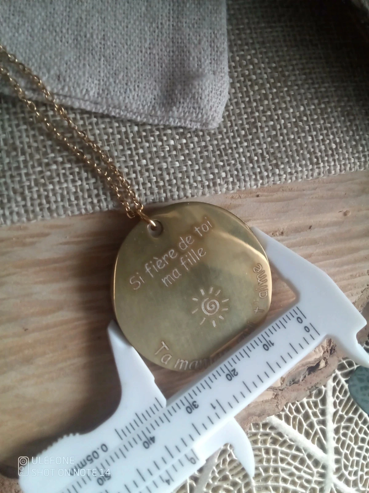 Collier à offrir à sa fille fleur de nacre – photo 2